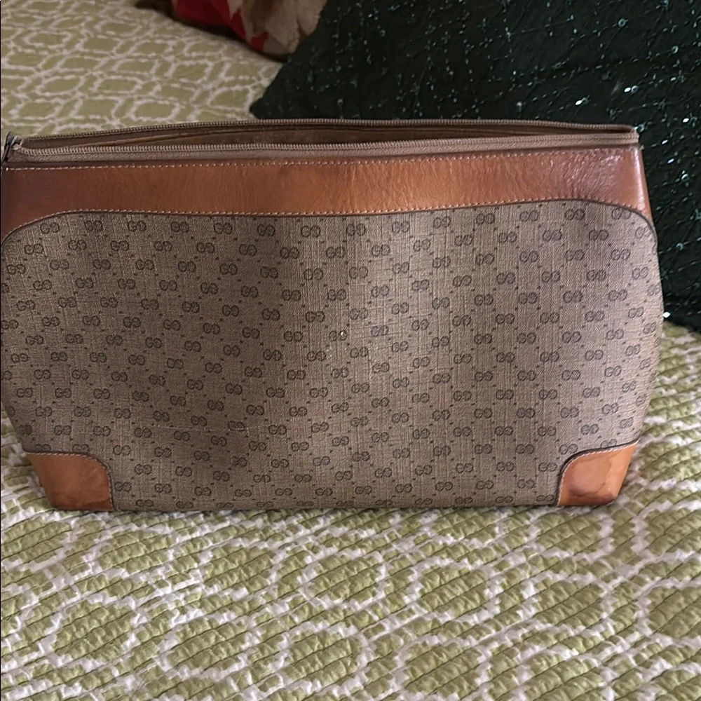 Womens Gucci clutch bag. - Picture 4 of 6